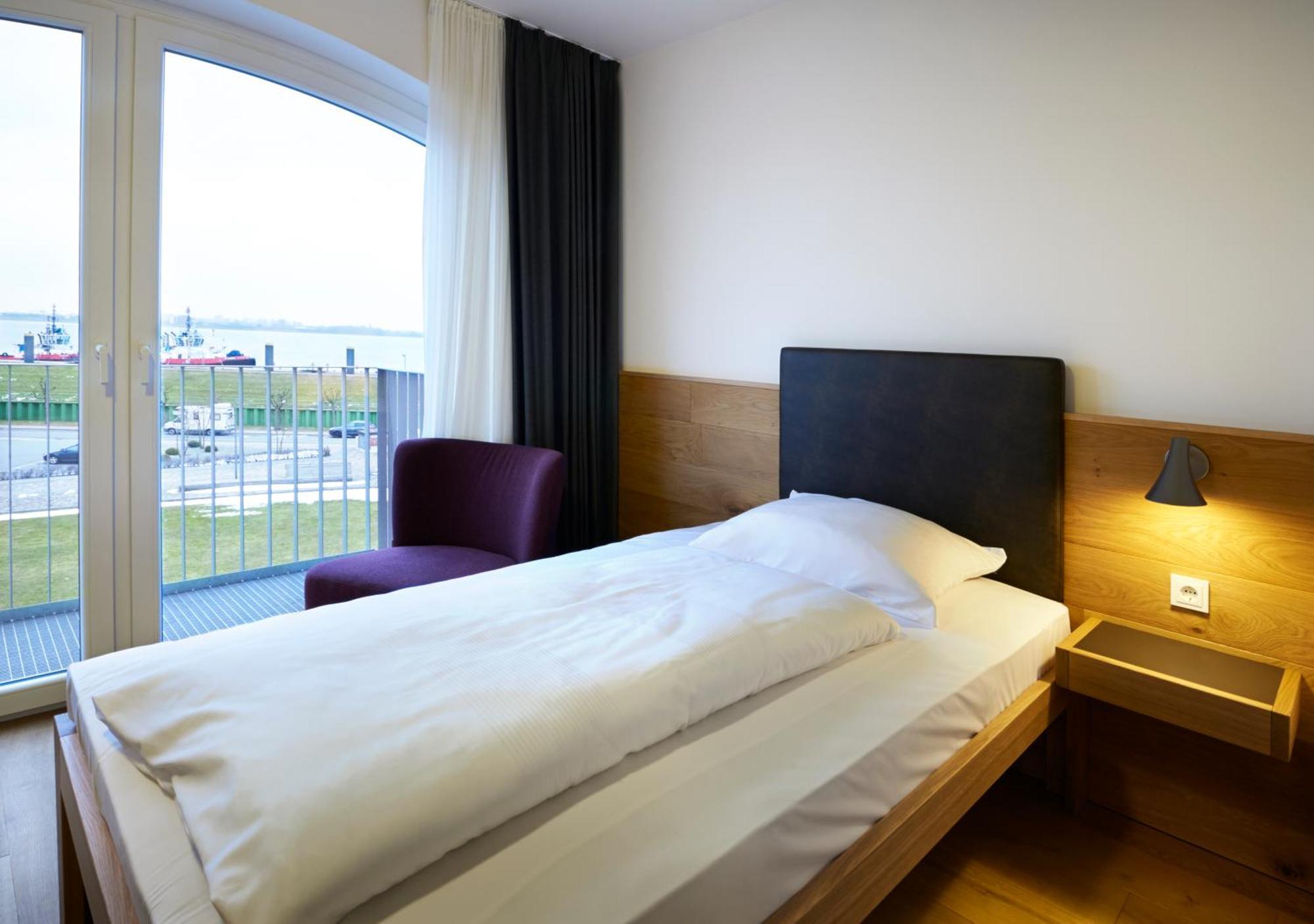 Im-Jaich Hotel 브레머하펜 외부 사진